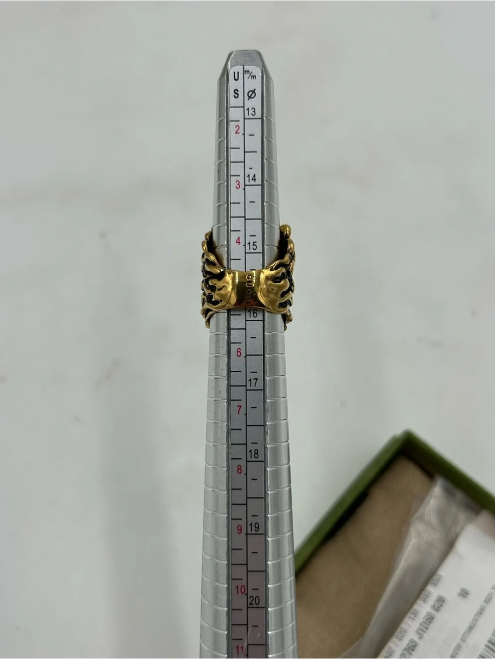 Unisex Gucci Lion Head Ring in Antique Gold finish size 5, made in Italy